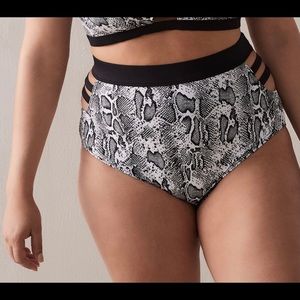 Snakeskin Patterned 🌊 Cut-Out Bikini Bottom Sz 2X